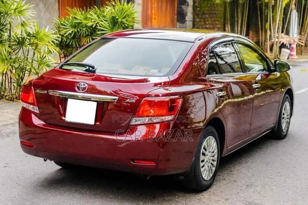 Toyota Allion 2017 Maroon