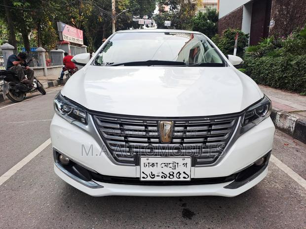 Toyota Premio 2019 Pearl