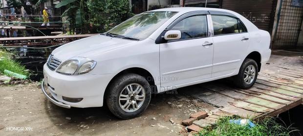 Toyota Corolla 2003 White