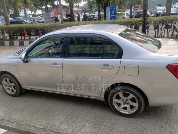 Toyota Axio 2014 Silver