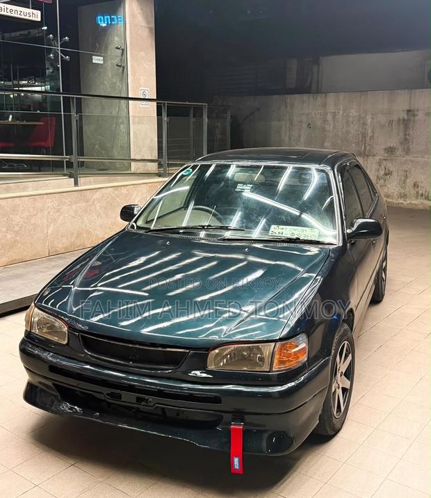Toyota Corolla 1.3 Sedan 1996 Green