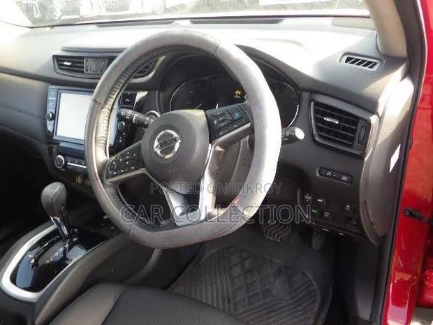 Nissan X-Trail 2020 Red