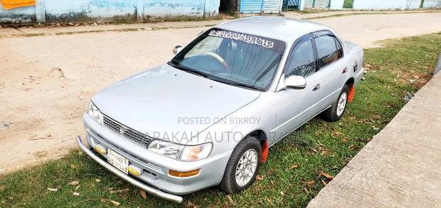 Toyota Corolla 1994 Silver
