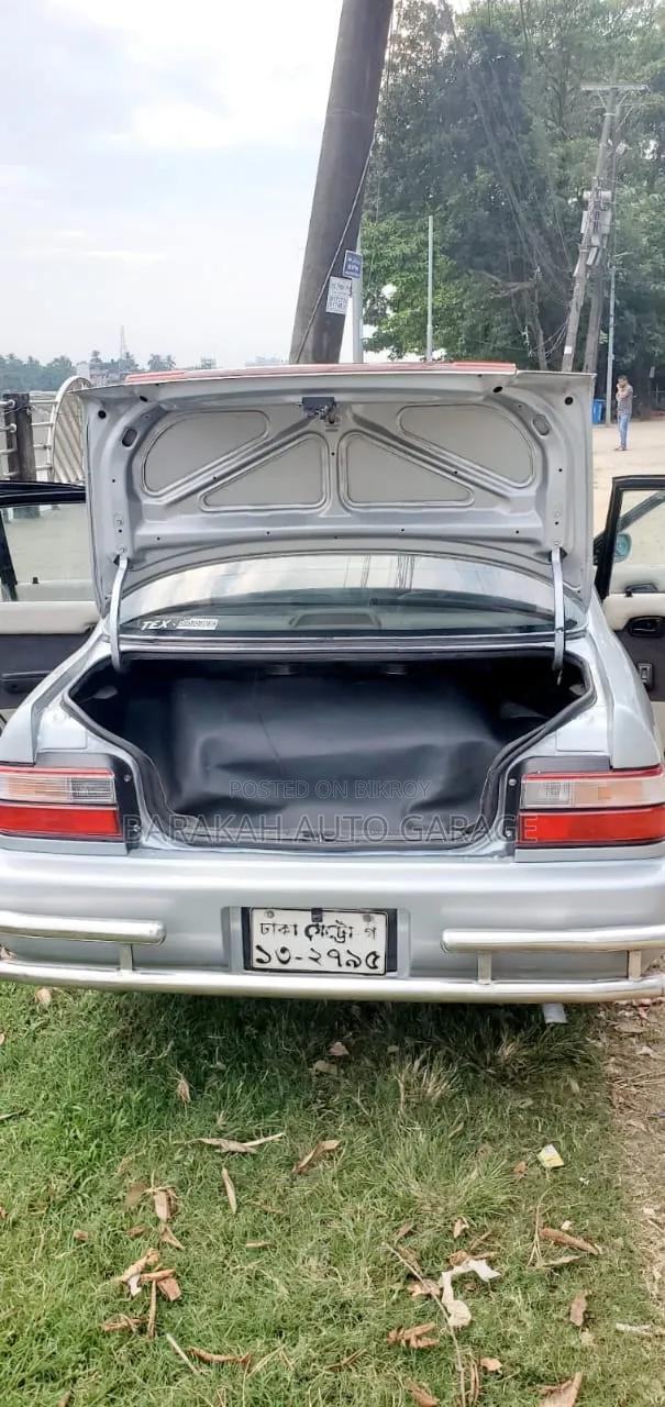 Toyota Corolla 1994 Silver