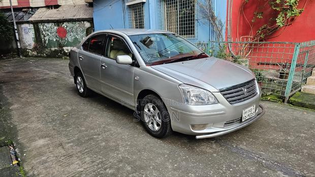Toyota Premio 2003 Silver