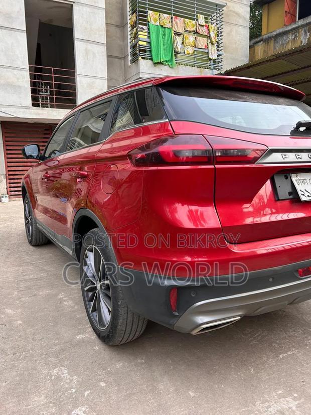 Proton X70 2022 Red