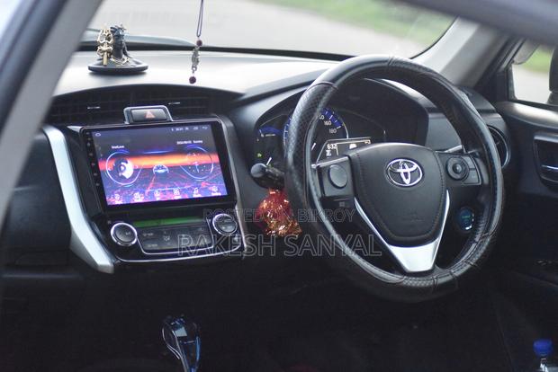 Toyota Corolla Fielder 1.5 Hybrid FWD 2016 Silver