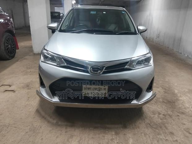 Toyota Axio 2018 Silver