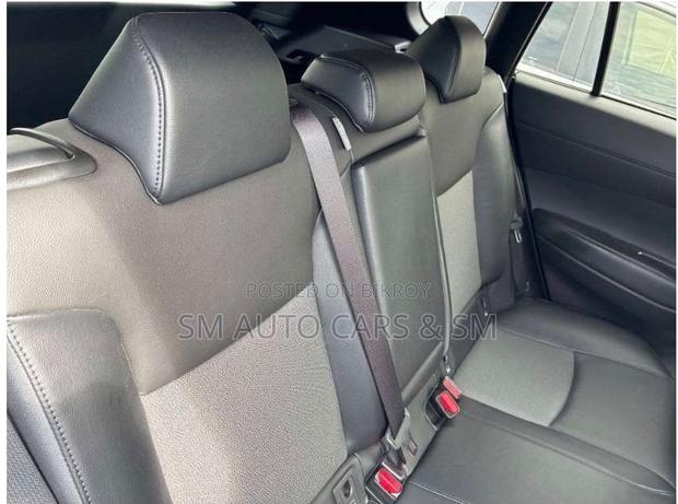 Toyota Corolla Cross 1.8 Hybrid FWD 2021 Pearl