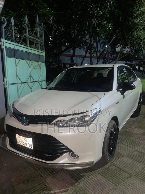 Toyota Axio 2015 White