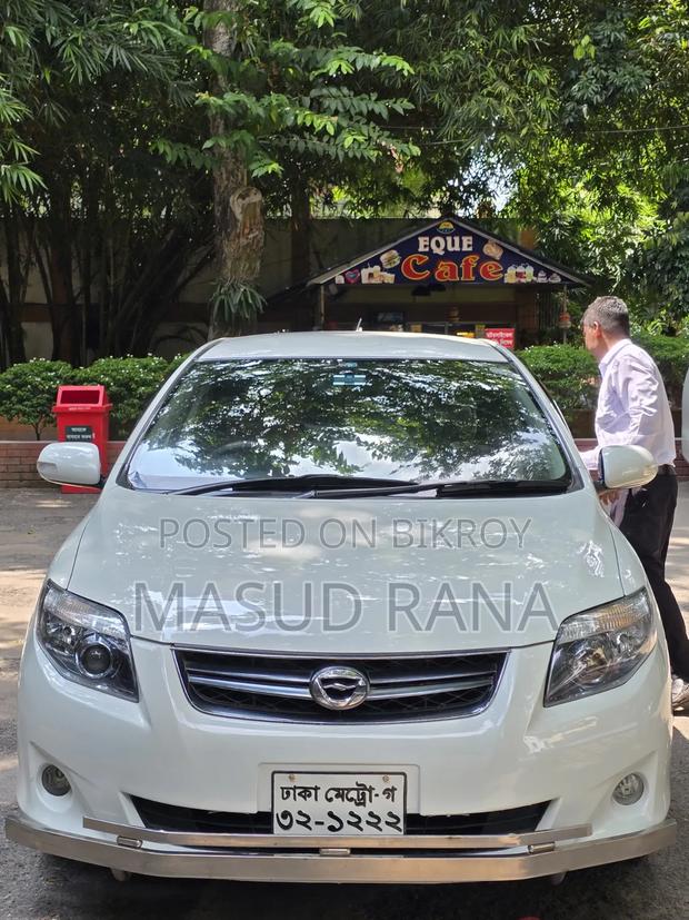 Toyota Corolla Fielder 1.5 Petrol FWD 2011 Pearl