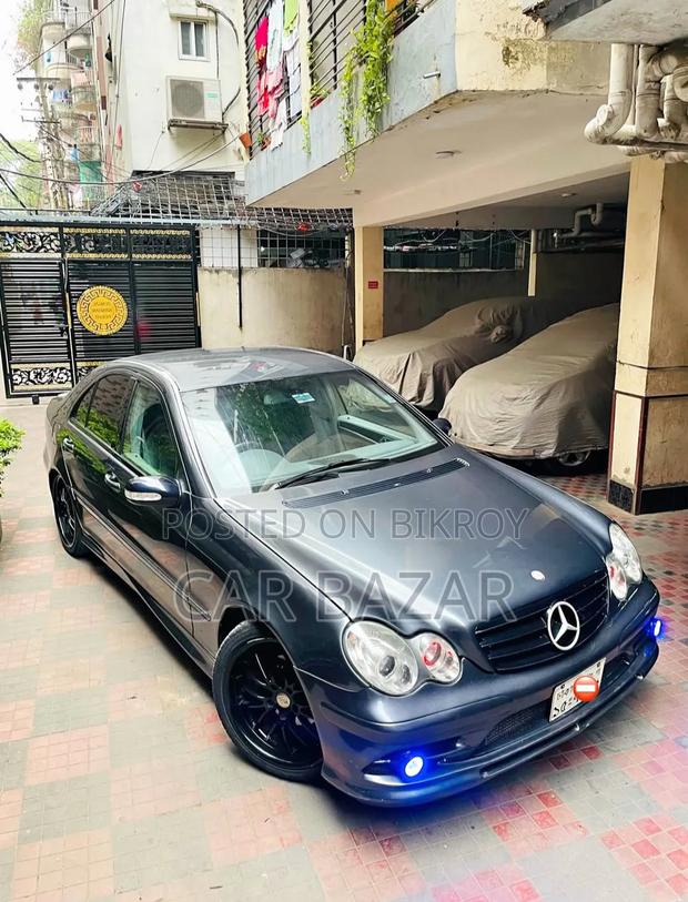 Mercedes-Benz C200 2001 Beige