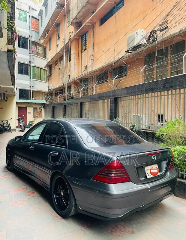 Mercedes-Benz C200 2001 Beige