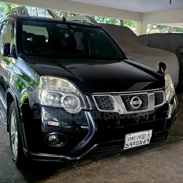 Nissan X-Trail 2.0 Petrol XE 2011 Black