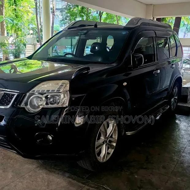 Nissan X-Trail 2.0 Petrol XE 2011 Black