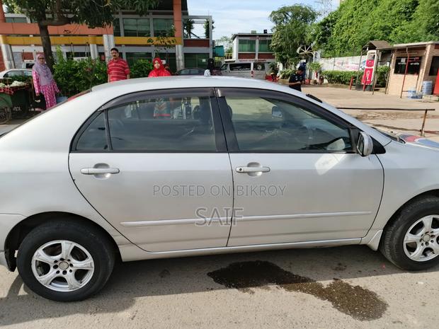 Toyota Corolla 2002 Silver