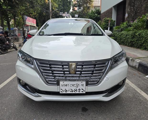 Toyota Premio 2019 Pearl