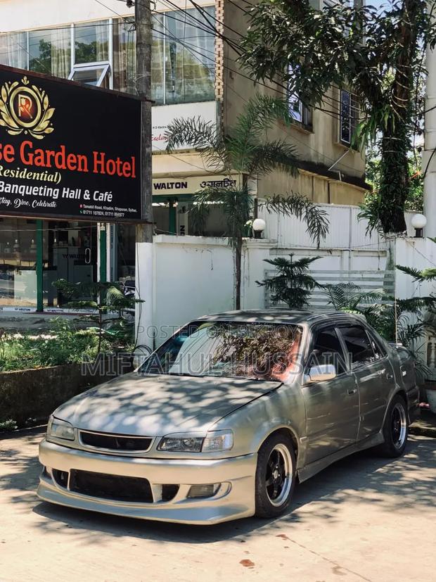 Toyota Corolla 1998 Silver