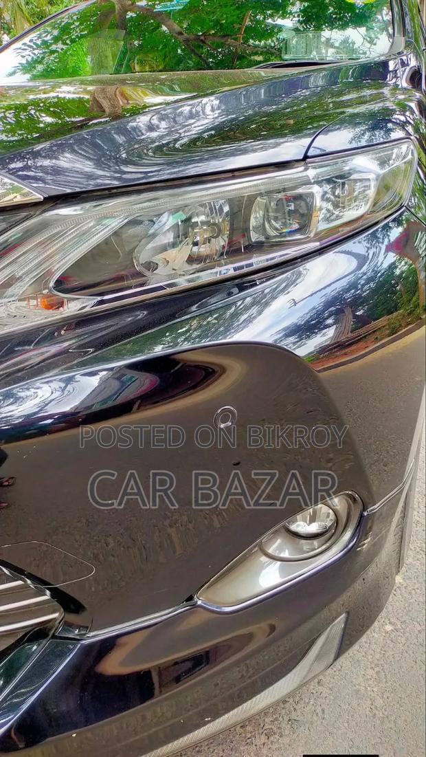 Toyota Harrier 2.0 2014 Blue