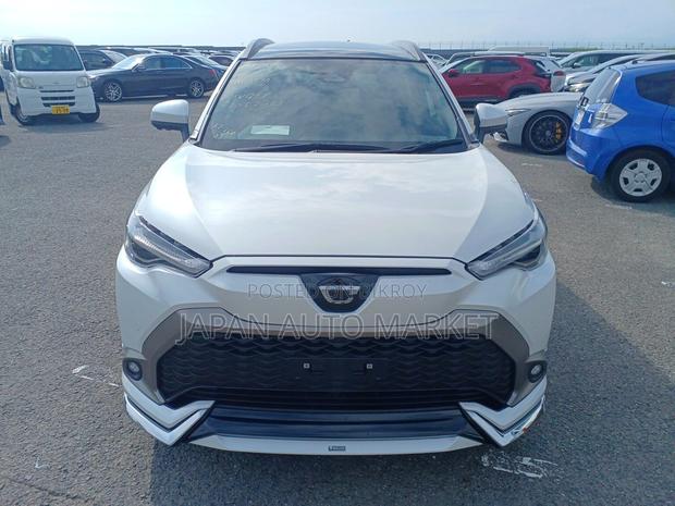 Toyota Corolla Cross L 2WD 2024 Pearl