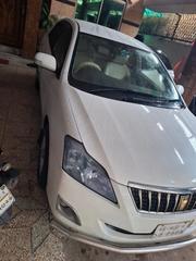 Toyota Premio 2012 Pearl for sale