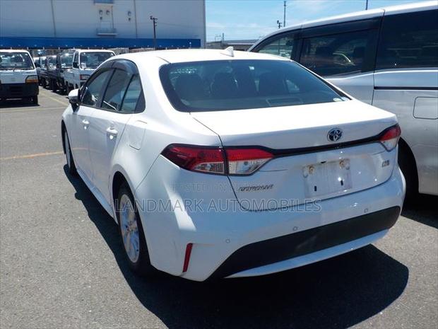 Toyota Corolla 2021 White