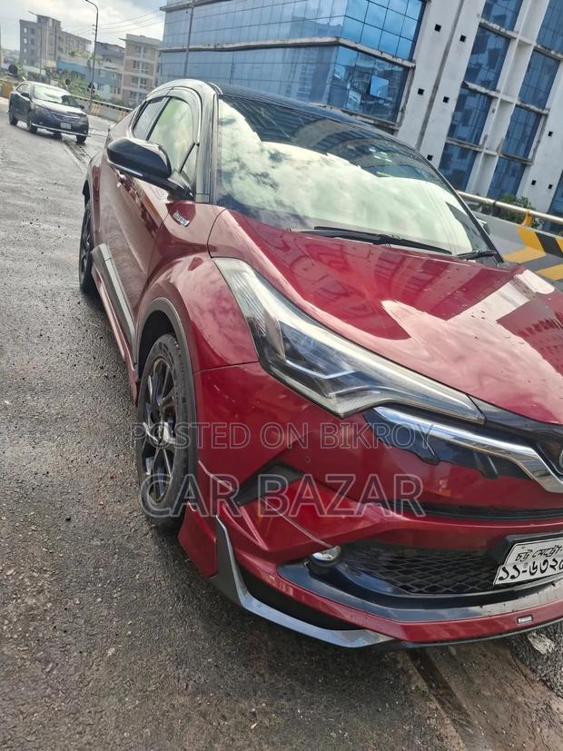 Toyota C-HR Limited FWD 2019 Maroon