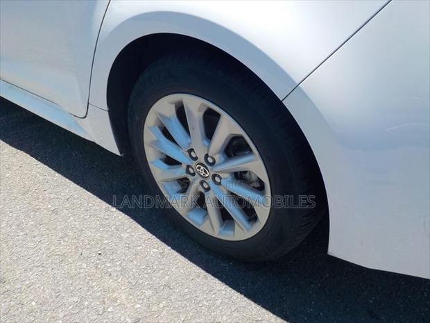 Toyota Corolla 2021 White