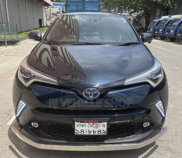 Toyota C-HR 2019 Blue