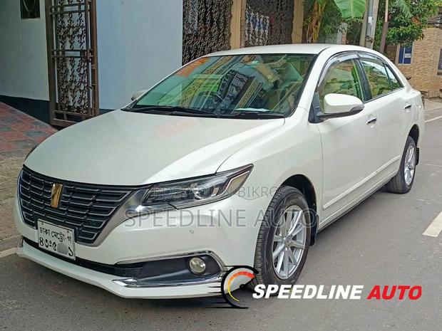Toyota Premio 2017 Pearl