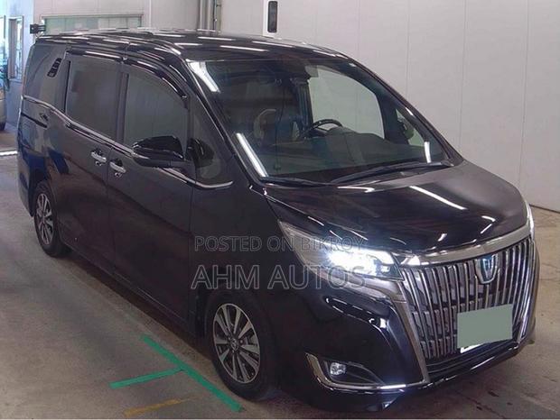 Toyota Esquire 1.8 FWD Hybrid (7 seater) 2021 Black