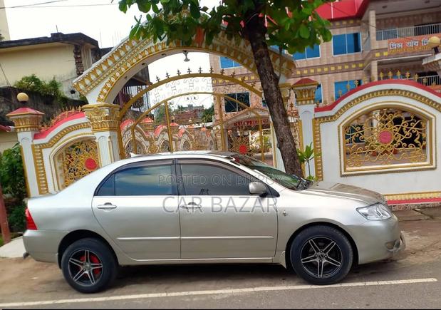 Toyota Corolla Sedan 2004 Beige
