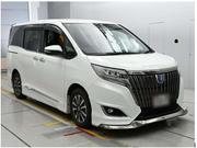 Toyota Esquire 1.8 FWD Hybrid (7 seater) 2021 Pearl for sale