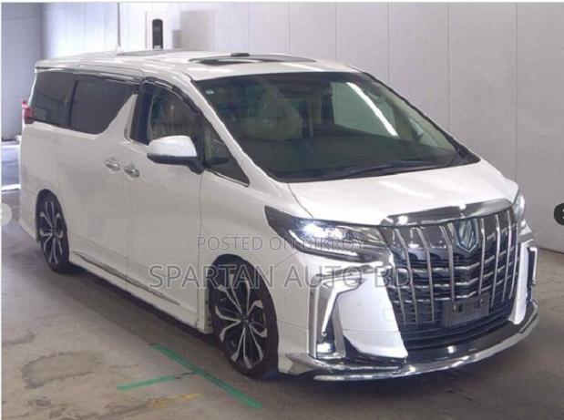 Toyota Alphard 2021 Pearl
