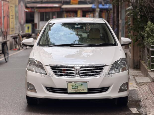 Toyota Premio 2015 Pearl