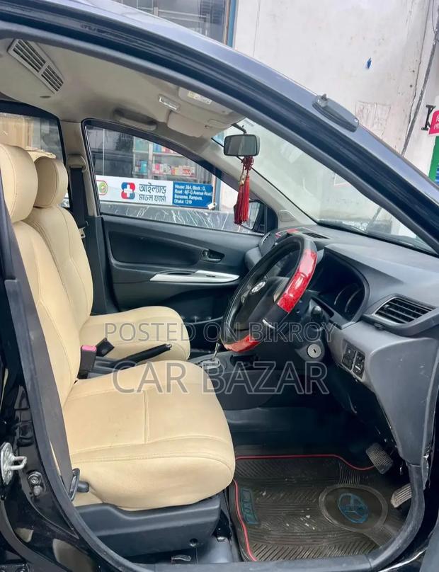 Toyota Avanza 2013 Black