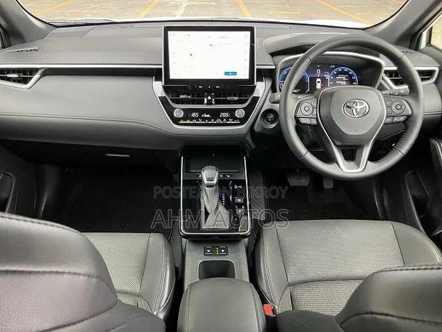 Toyota Corolla 2025 Pearl