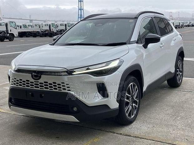 Toyota Corolla 2025 Pearl