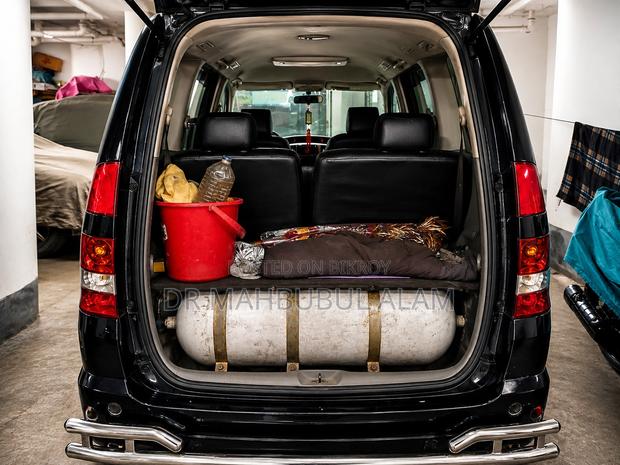 Toyota Noah 2004 Black