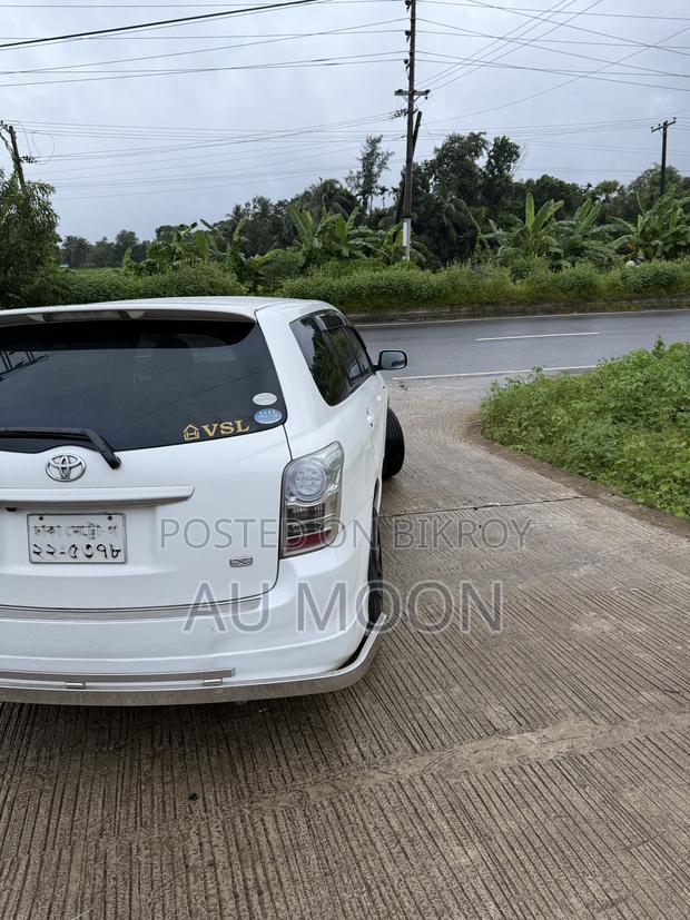Toyota Axio 1.5 X 4WD 2011 White