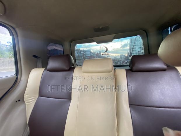 Toyota Raum 2010 Black