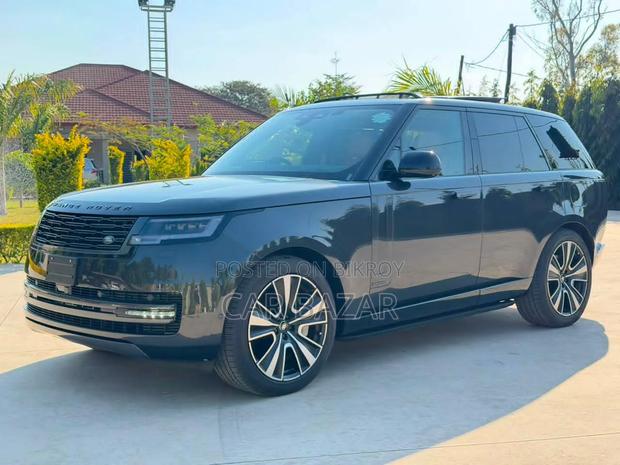 New Land Rover Range Rover Vogue 2025 Gray