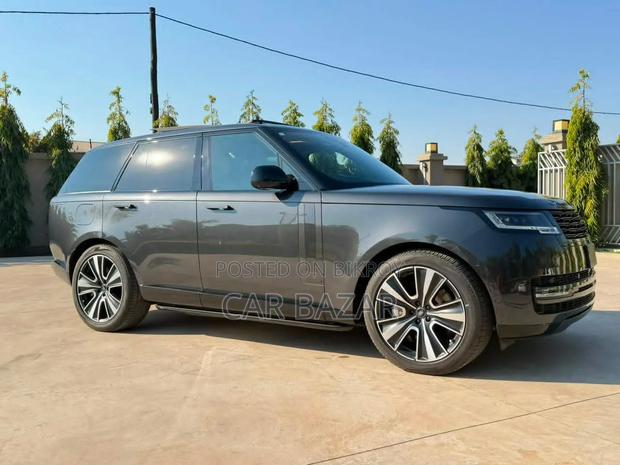 New Land Rover Range Rover Vogue 2025 Gray