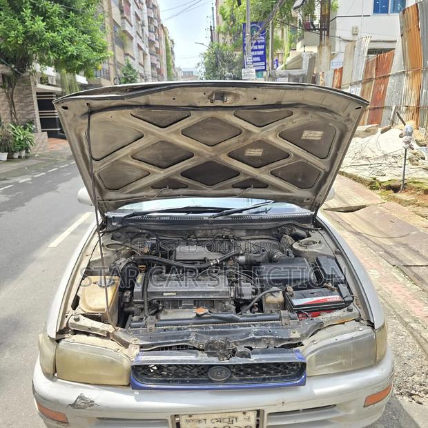 Toyota Sprinter 1994 Pearl