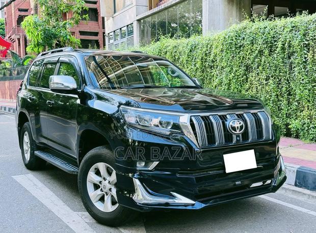 Toyota Land Cruiser Prado 2.7 i 2011 Black
