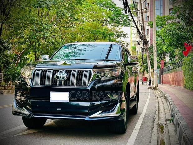 Toyota Land Cruiser Prado 2.7 i 2011 Black