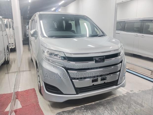 Toyota Noah 2.0 FWD (8 Seater) 2020 Silver