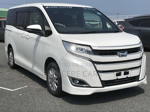 Toyota Noah 2021 Pearl