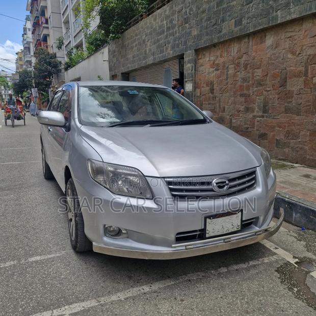Toyota Axio 2011 Silver