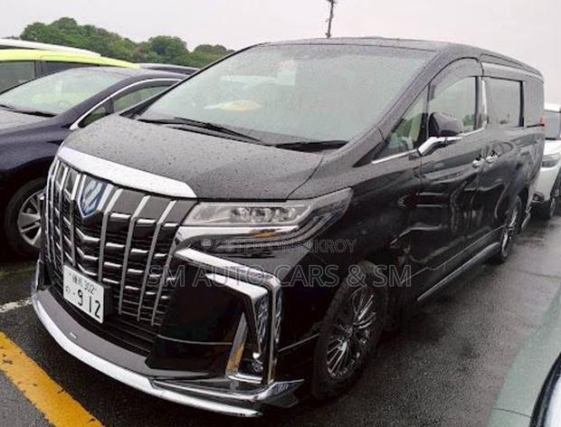 Toyota Alphard 2.5 Hybrid AWD 2021 Black